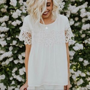 NWOT Roolee boutique lace blouse!